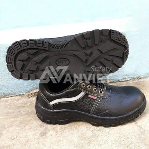 Giày bảo hộ lao động NTT D15 chống trơn trượt G134, Size 40